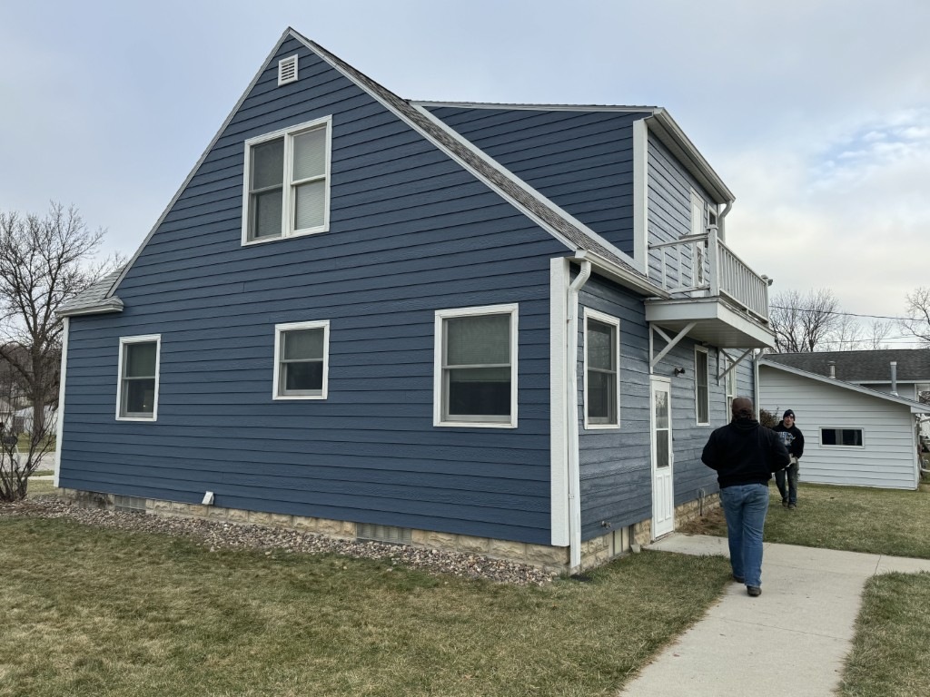 07-Finseth-After-Back-Right-t-Old-Metal-Siding-703-Main-St-Chatfield-MN (2)