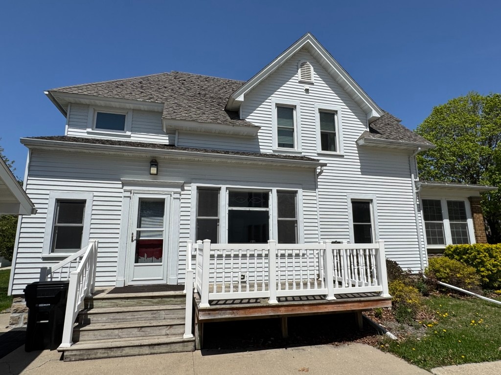 2_Before-Front-_-Old-Brittle-Shingles-Harmony-MN (1) (1)